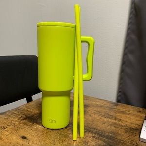 Simple modern 40oz trek tumbler chartreuse